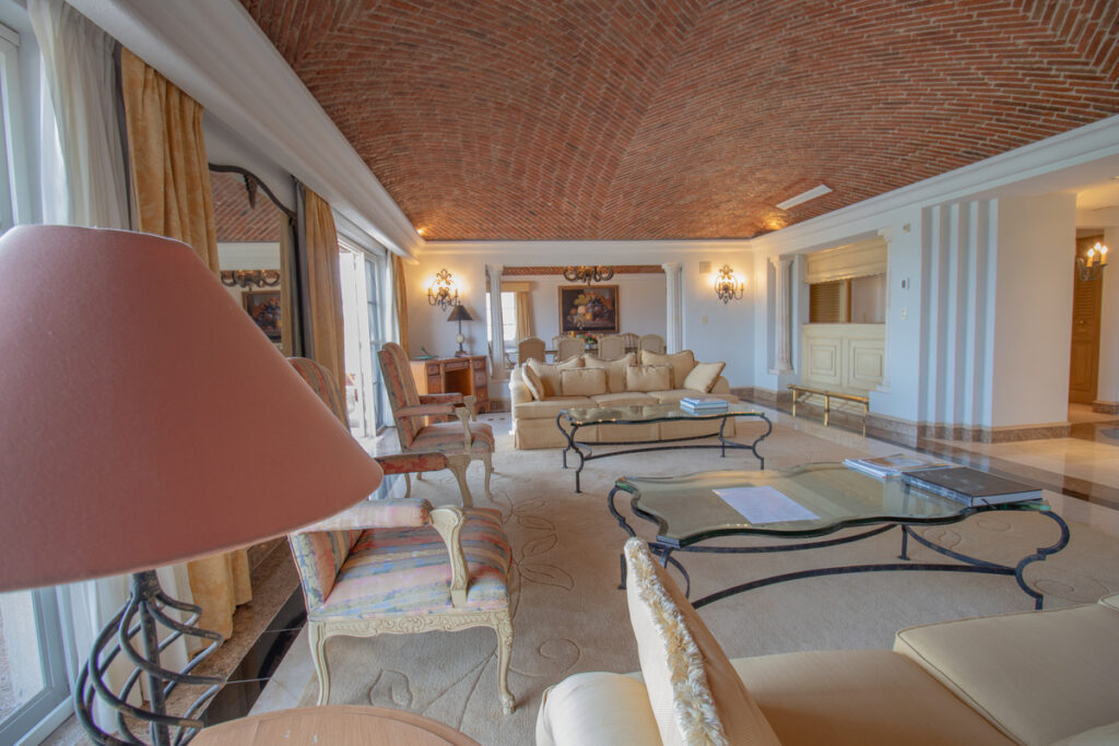 Suite Gobernador Grand Isla Navidad Resort