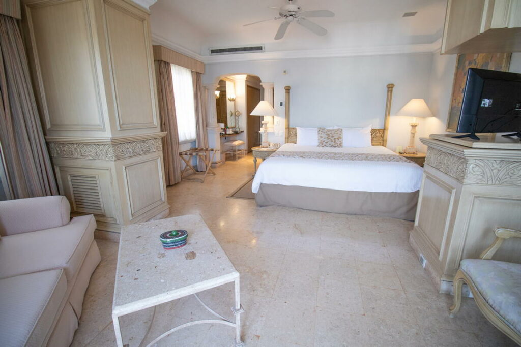 Habitación de Lujo Gand Isla Navidad Resort Manzanillo Colima